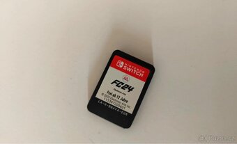 Nintendo Switch OLED + hry a příslušenství - 2