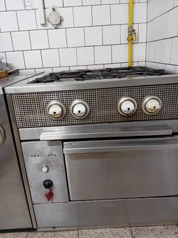 Plynový sporák gastro - 2