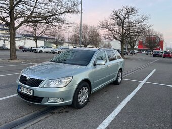 Škoda Octavia II Elegance - 2