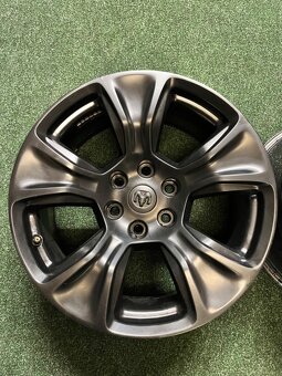 2Ks. Alu Dodge RAM 1500 5.Gen - Black - 2