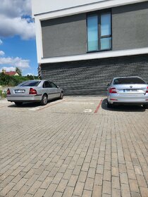 Prodej /pronájem parkovacího stání -  Brno Sadová (Kocianka) - 2
