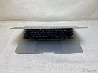 13 APPLE MacBook Air M1 8jádro SSD lze 128 nebo 512Gb ZÁRUKA - 2