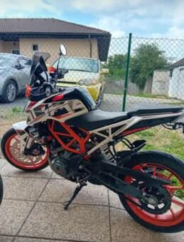 KTM DUKE 390 - 2