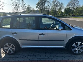 Prodám Volkswagen Touran Cross 1.9 TDI 2007 - 2