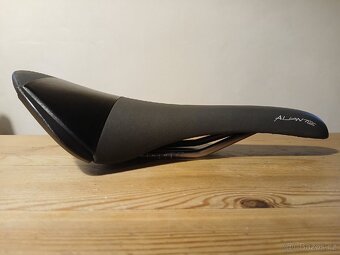 Sedlo fizik aliante kium R3 - 2
