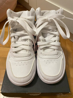 Adidas - bílé tenisky - 2