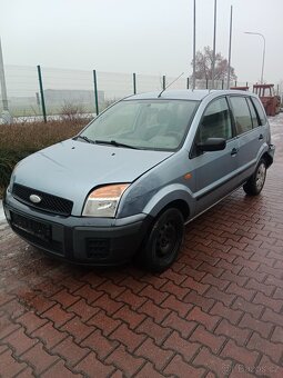 Dveře na ford fusion různé barvy - 2