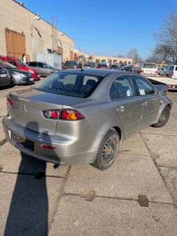 Mitsubishi Lancer 1.6i 2009 - 2