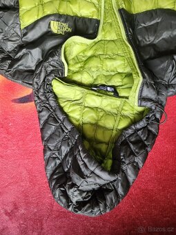The NORTH FACE Thermoball vel . L stav 8 /10 , stav - 2