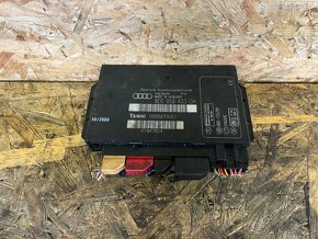 ŘÍDICÍ JEDNOTKA KOMFORTU AUDI A4 B6/B7 8E0959433CH - 2
