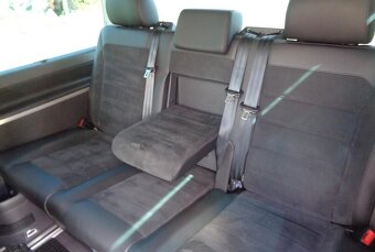 Volkswagen Multivan - 2