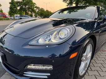 Porsche Panamera 4/3.6 V6/PDK/ČR-1. maj./r. 2011/42 tis. km - 2