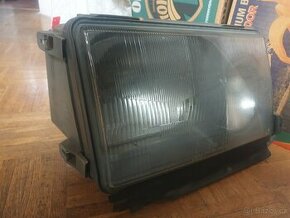 Becker radio-funkční 7000kč W124 pp svetlo H4+H3 hella - 2