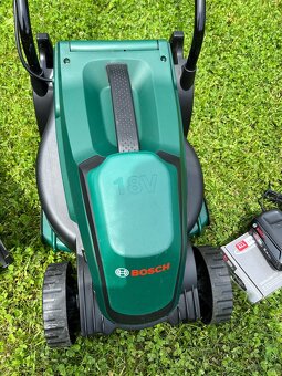 Aku sekačka BOSCH EasyMower 18V-32-200 - 2