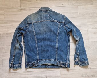 Pánská džíska Levi's Trucker velikost L (52) 1094 - 2