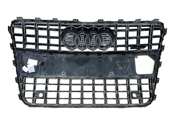 Maska chladiče 4L0853651E Audi Q7 4L facelift r.v. 2011 - 2