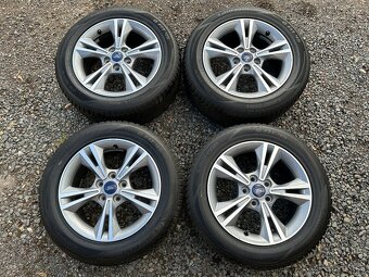 Alu orig zimní sada Ford Focus 5x112 7J ET50 215/55 R16 - 2
