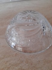 Broušené sklo váza, sklenice, miska. - 2