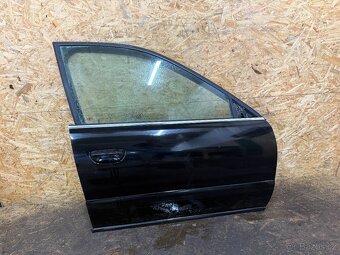 PRAVÉ PŘEDNÍ DVEŘE AUDI A4 B5 FACELIFT - 2