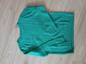 Svetr s vánočním motivem - vel. M - 2