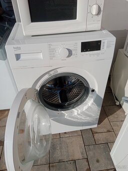 Automaticka pracka Beko - 2