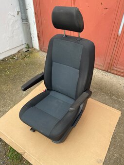 Sedadlo řidiče z loketkama VW Transporter T5 T6 T6.1 - 2