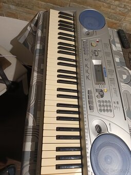Prodám klávesy Yamaha PSR -275 - 2