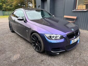 BMW e92 335i manuál mpacket - 2