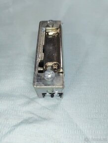Elektromagnetická západka re54nf 12v dc - 2