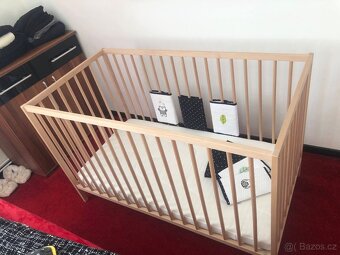 Dětská postýlka + příslušenství - 2