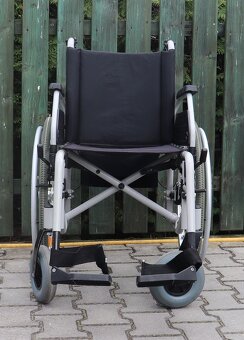 077-Mechanický invalidní vozík B+B. - 2