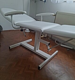 Kosmetické lehátko - 2