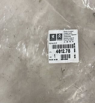 Hadice posilovače řízení 4012.78 - 2