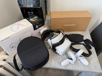 VR Meta Quest 2 + BoboVR M2 Pro+ - 2