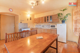 Prodej rodinného domu, 268 m², Chrastava, ul. Nádražní - 2