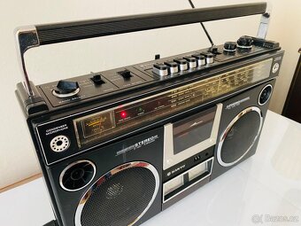 Radiomagnetofon/boombox Sanyo M4500KE, rok 1980 - 2