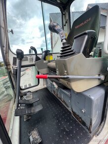 Takeuchi tb 135 - 2