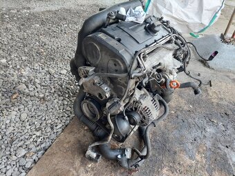 Motor 2.0 tdi, 103 kW, BKD, kompletní, 263 tkm - 2