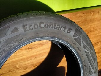 Letní pneu Continental 215/65 R17 V XL, DOT 2921 - 2