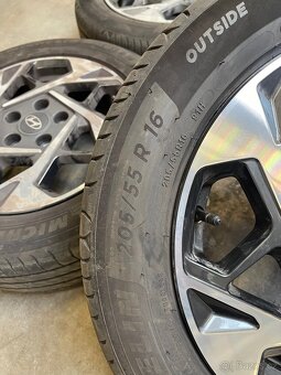 Kola z Hyundai i30 - nové letní pneu - 2