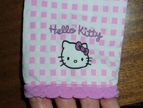 NOVÉ-H&M-Silonkové legíny s Hello Kitty 2-4 Roky
- 2