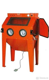 Kompresor a Piskovaci box - 2