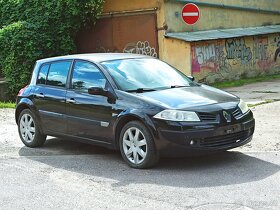 NÁHRADNÍ DÍLY - RENAULT MEGANE 1,9 dCi 96KW, barva NV676 - 2