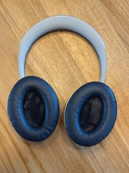 Bezdrátová sluchátka Bose Noise Cancelling 700 HP - 2