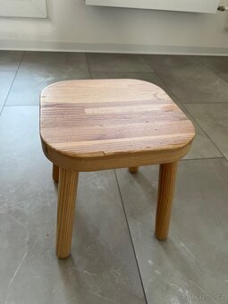 Stolička dřevěná IKEA FLISAT - 2