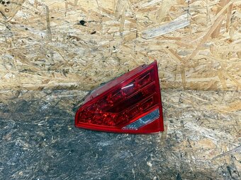 ZADNÍ PRAVÉ VNITŘNÍ LED SVĚTLO AUDI A5 SPORTBACK 8T0945094A - 2