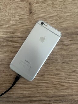 iPhone 6 64GB - 2