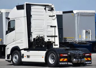 Volvo Tahač návěsu FH 500 Aero - 2