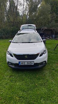 Peugeot 2008, r. v. 2017 – 1. majitel, najeto 85 542 km - 2
