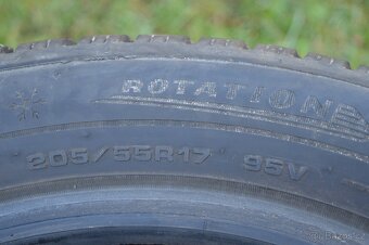 Zimní sada Dunlop 205/55R17 (205/55/17) - 2